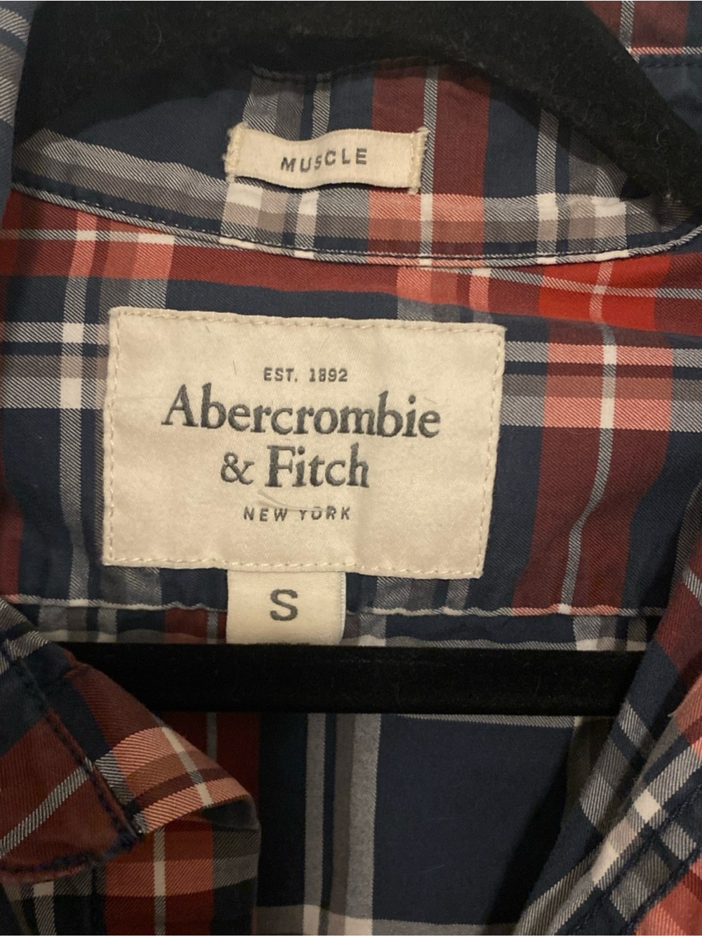 Y2K Abercrombie & Fitch Red and Navy Plaid Button-Down Shirt